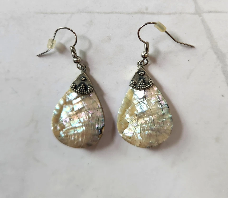 Pendientes lágrima madreperla genuinos alambre cuelga vibraciones boho hippy. Foto 3 de 4