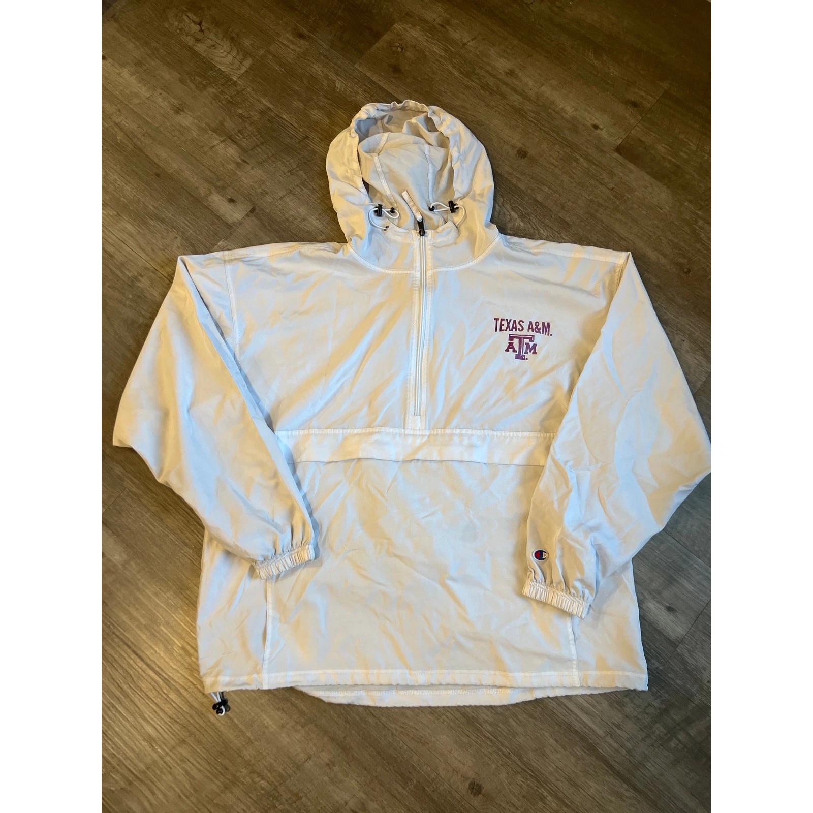 Champion Texas A&M Graphic Windbreaker Size XL