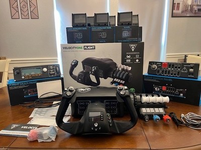 Flight simulator controls Plus 6  Logitech Flight Instrument Panels 