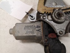 Lève vitre Toyota AVENSIS