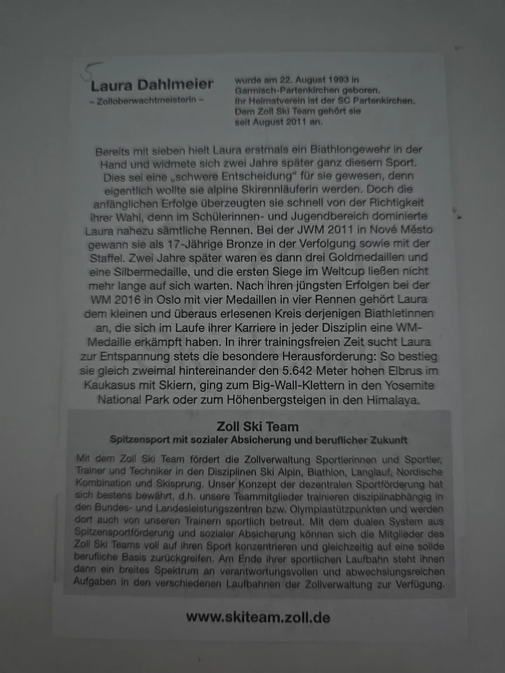 LAURA DAHLMEIER AUTOGRAMM ORIGINAL SIGNIERT AUTOGRAPH SIGNED AUTOGRAMMKARTE  - Bild 2 von 2