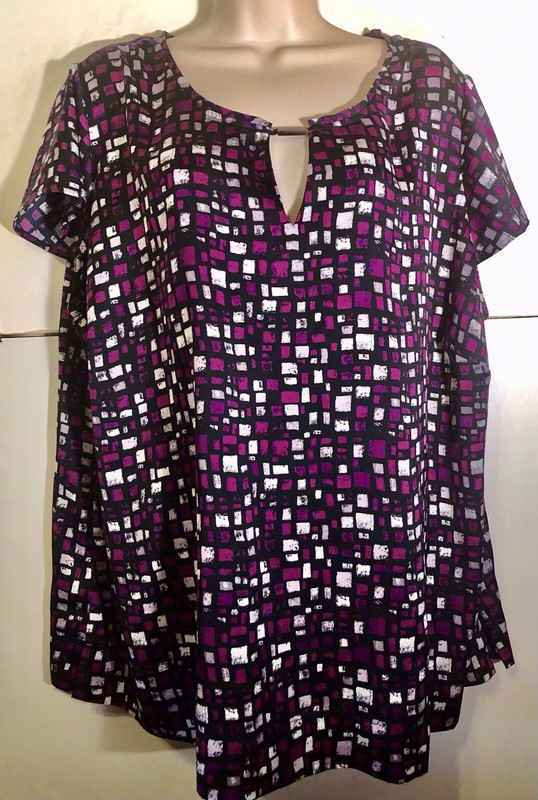 SEJOURN  WOMENS SIZE XL TOP MULTI PURPLE PRINT ACCENTED SCOOP NECKLINE
