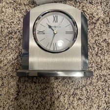 645-753 Howard Miller Desk/Table/Mantle Clock w/alarm