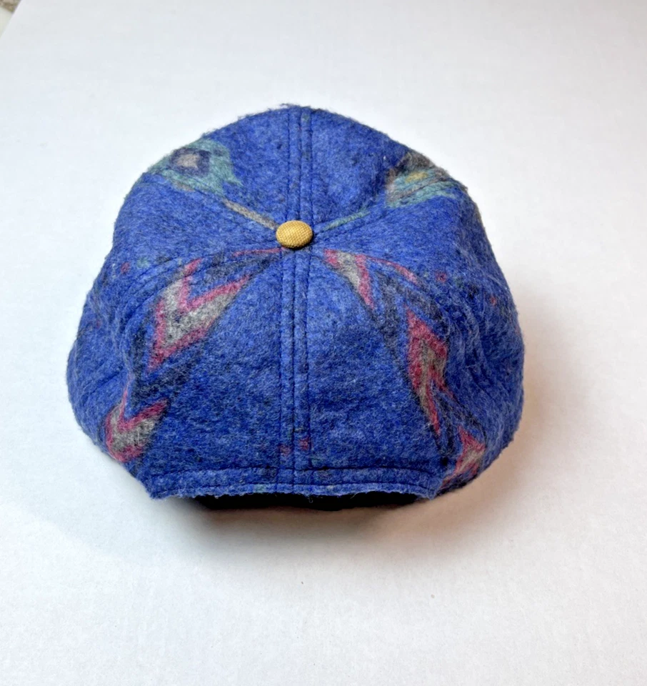 Carhartt Vintage Azteca Manta Patrón Sombrero Hecho en EE. UU. Gorra Trasera a Presión Exterior Foto 3 de 4