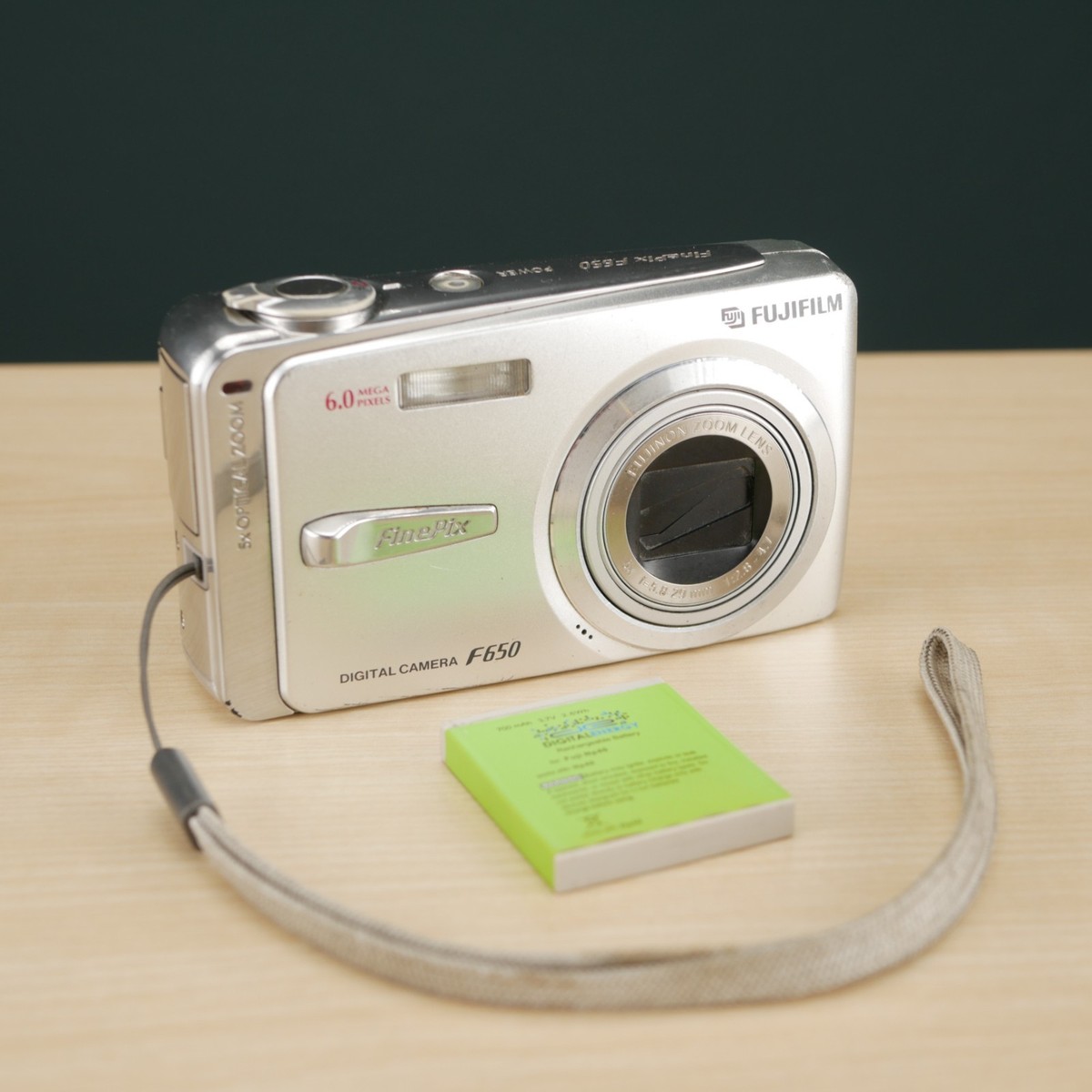 Fujifilm FinePix F Series F650 6.0MP Digital Camera - Silver