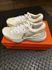 Nike ZoomX Invincible Run Flyknit White Metallic Silver for