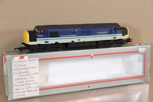 LIMA REPAINTED BR REGIONAL RAILWAYS CLASS 37 LOCO 37414 CATHAYS C&W WORKS nx