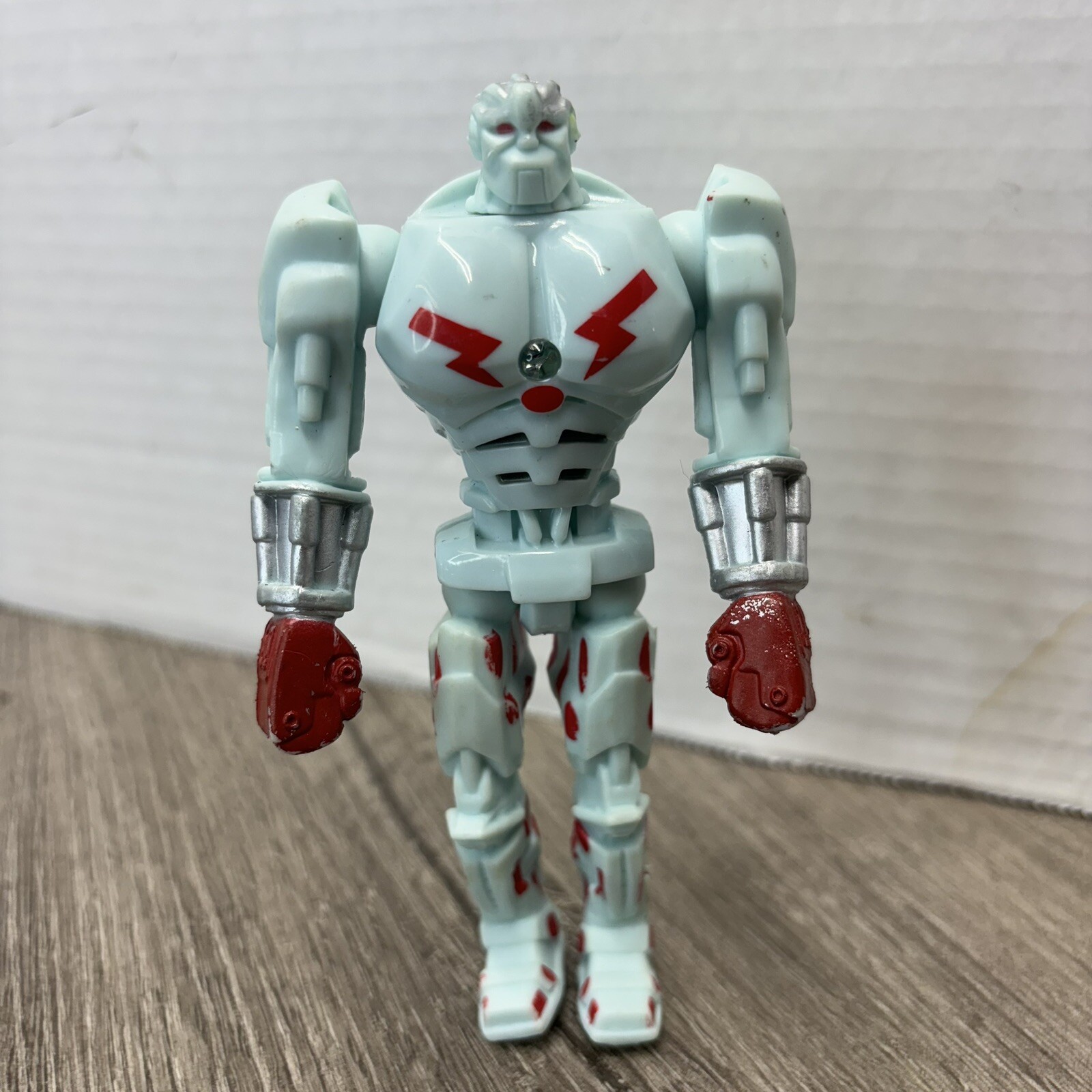 Foto 1 di 9
