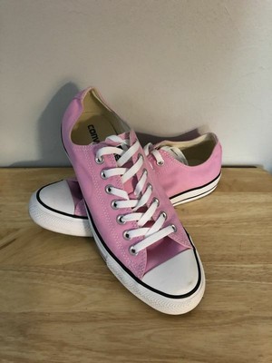 light pink converse low top