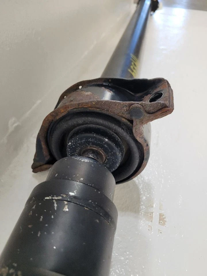 2014 - 2020 NISSAN ROGUE Rear Drive Shaft AWD 2.5L - Image 3 of 4