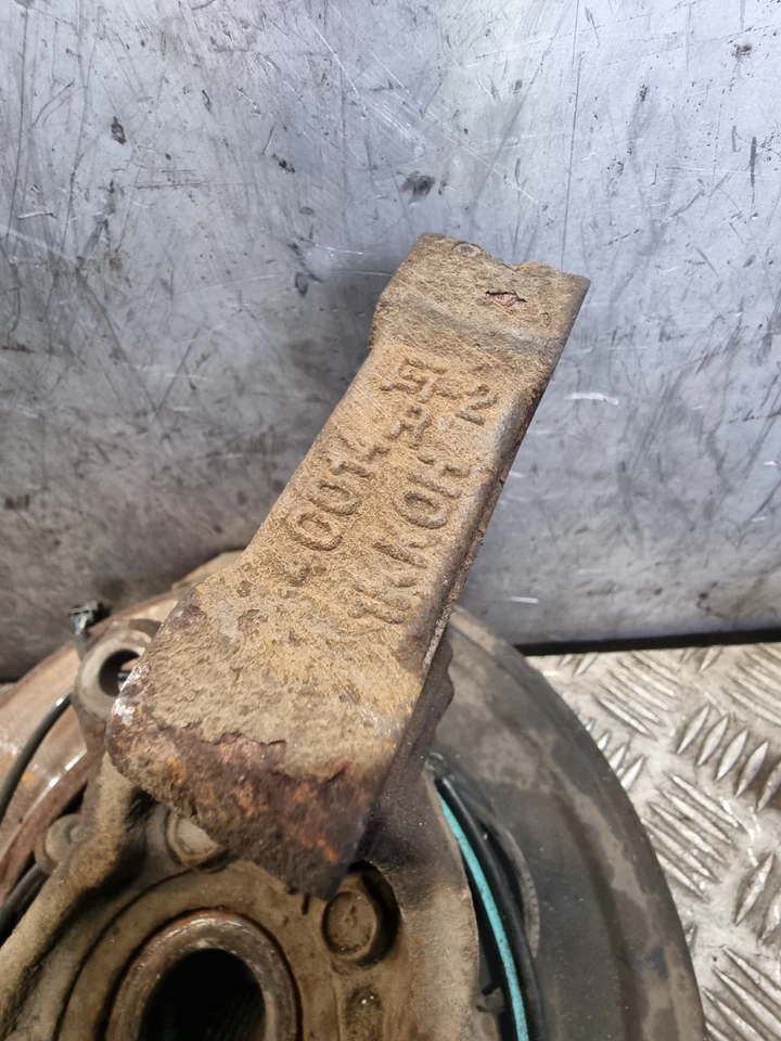 CUBO DE RODA NISSAN JUKE DIANTEIRO DIREITO JUNTA CUBO 1.5L DSL MAN SUV 2012 - Imagem 4 de 4