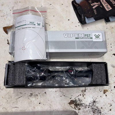 #ad Vortex Viper PST 1 4x24 TMCQ MOA LPVO NEW $275.00