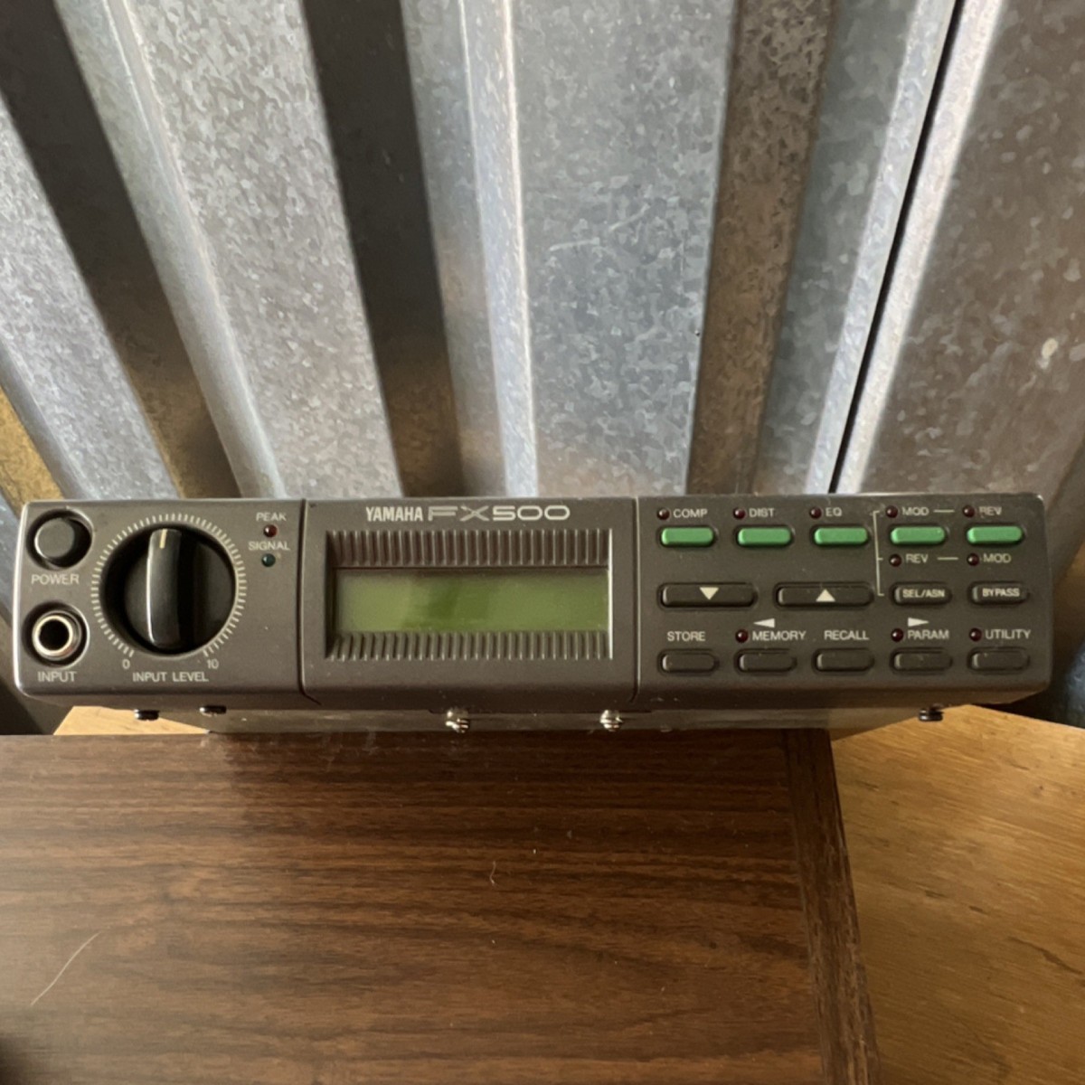 Yamaha FX500 Multi-Effects Processor Rack-Mountable Chorus Flanger