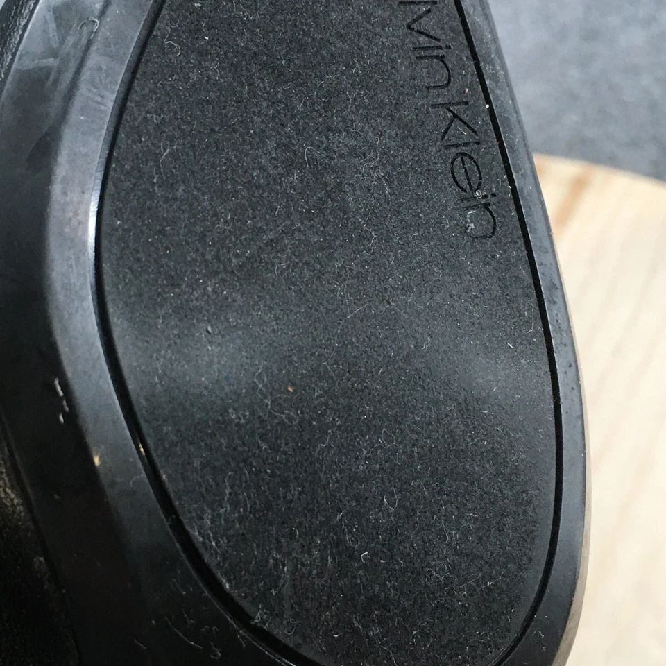 Calvin Klein Boots Womens 8.5 M Samara Chelsea Heels Pointed Ankle Bootie Black - Image 4 of 4