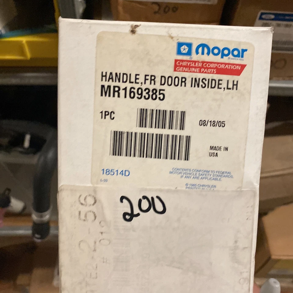 Nuevo mango interior OEM Mopar Chrysler Sebring Dodge Avenger 1995-99 MR169385 Foto 3 de 3