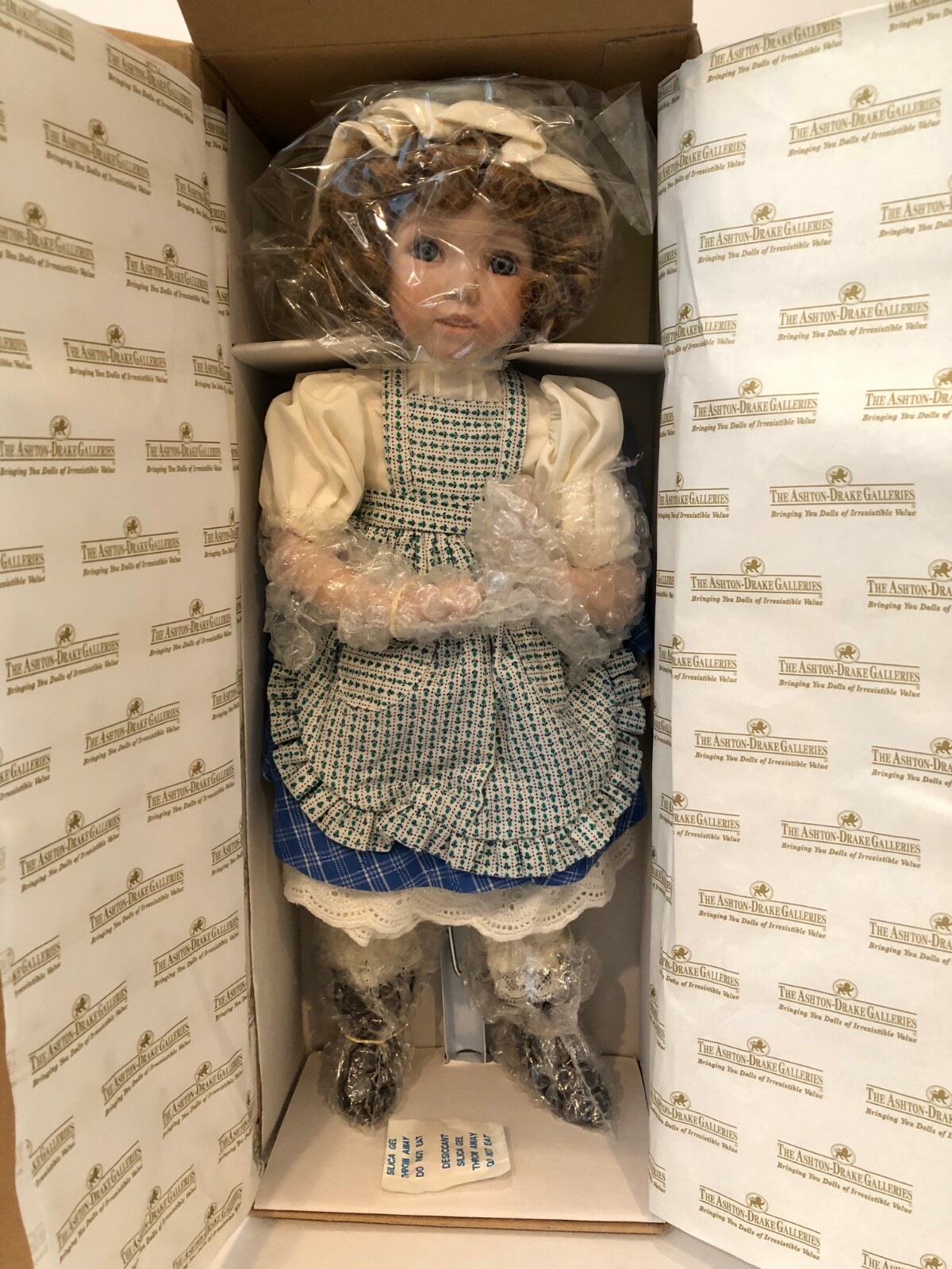 we buy porcelain dolls