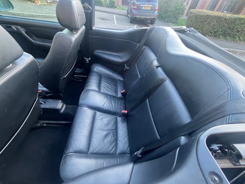 VOLKSWAGEN GOLF KARMANN 1.6 CONVERTIBLE PETROL MANUAL GREEN 2 DOOR 1999 - Picture 16 of 24