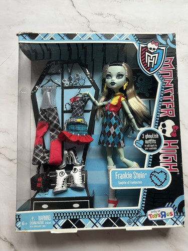 Mattel Monster High 2011 I Love Fashion Frankie Stein Puppe - Bild 1 von 8