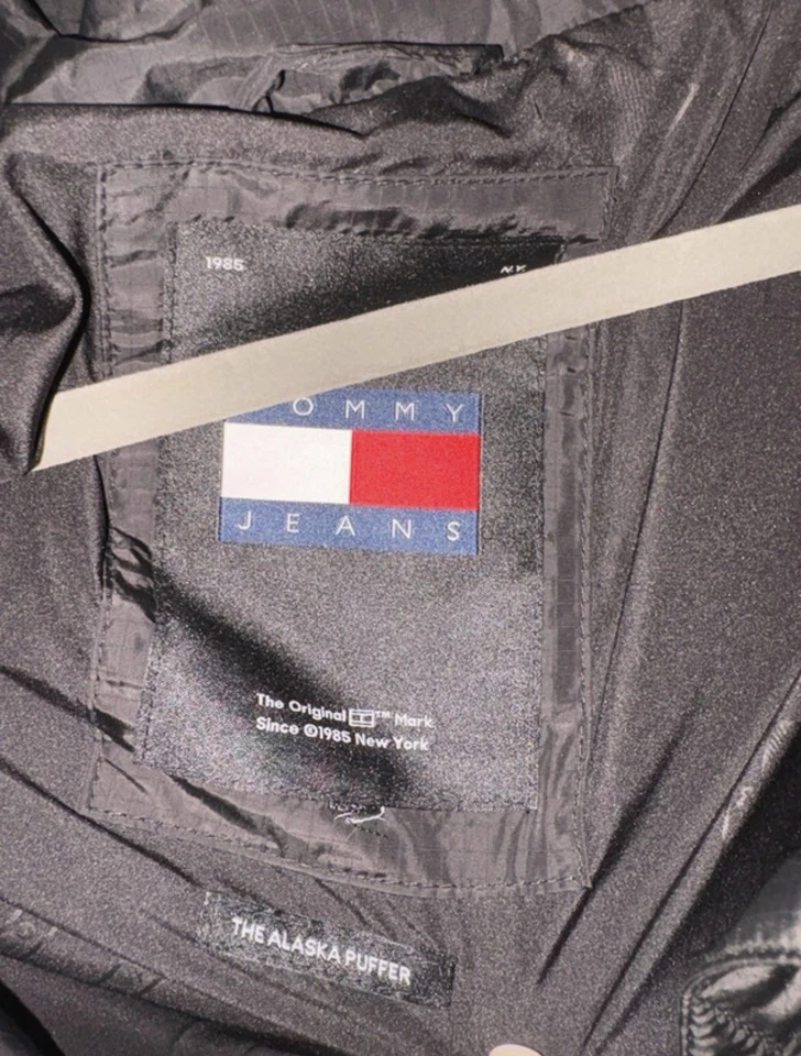 Tommy Jeans The Alaska Puffer Daunenjacke schwarz mit Kapuze lang 4XL 52/54 - Bild 3 von 4
