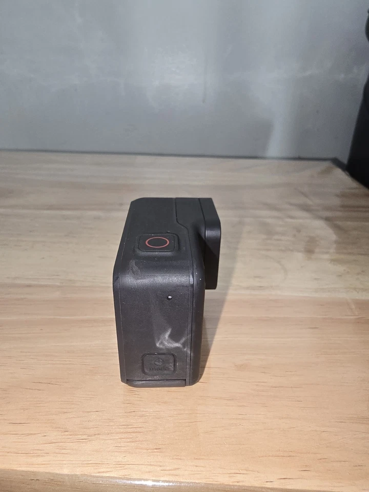 GoPro HERO7 Black Waterproof Action Camera with many extras - Image 4 of 4