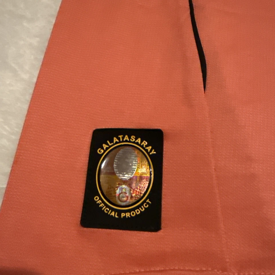 2010 Adidas Men’s Galatasaray Coral Third Soccer Jersey Extra Large XL - Image 2 of 4