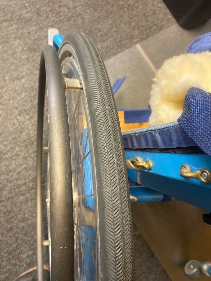 Soporte móvil dinámico Rifton K15 entrega posible dentro de Nueva York Foto 2 de 4