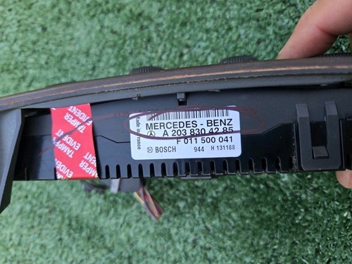 06-07 Mercedes W203 C230 C55 AMG AC A/C Heater Climate Control Switch 2038304285 - Picture 5 of 6