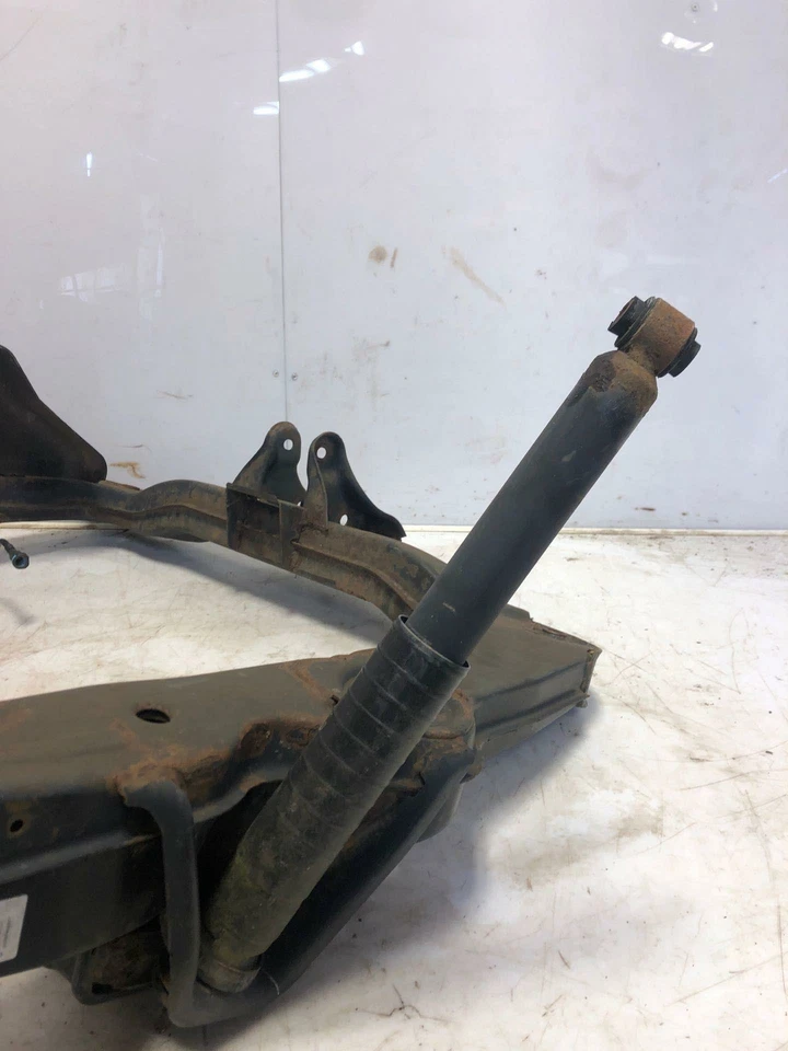 Subchasis trasero Smart Fortwo 2008-2015 travesaño OEM 4513500008 Foto 2 de 3