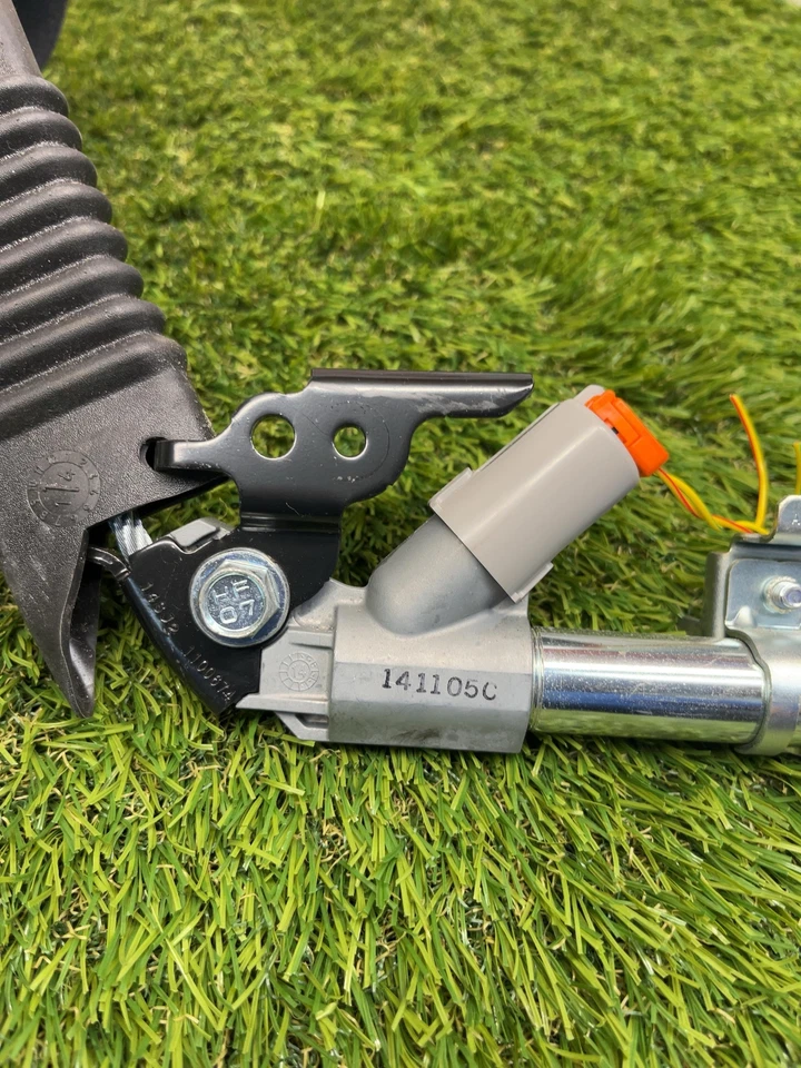 ✅ 2016 MAZDA 6 ПЕРЕДНИЙ РЕМЕНЬ БЕЗОПАСНОСТИ ПОД ПРАВУЮ РУКУ OEM - Изображение 3 из 4