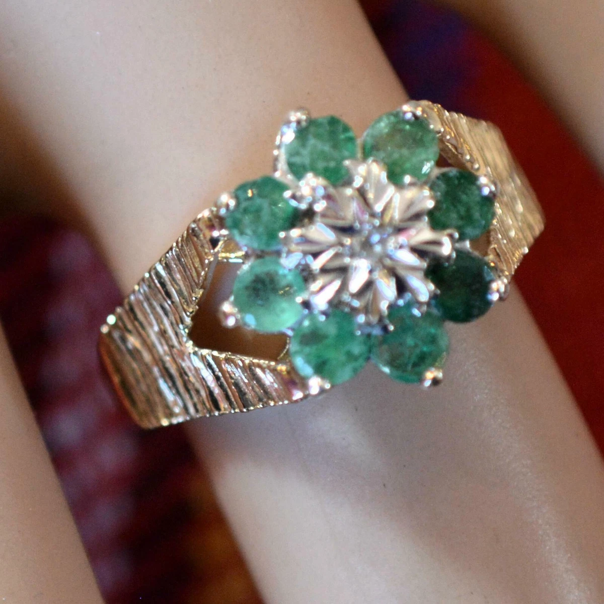 9 ct gold second hand diamond emerald cluster ring