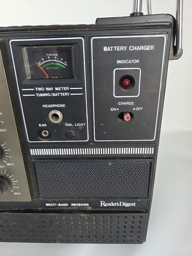Vintage Readers Digest Multi-Band Radio Receiver SW AM TV Wetter Ladegerät - Bild 4 von 10