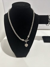 9" Black Velvet 3D Necklace and Bracelet Etc.. Stand