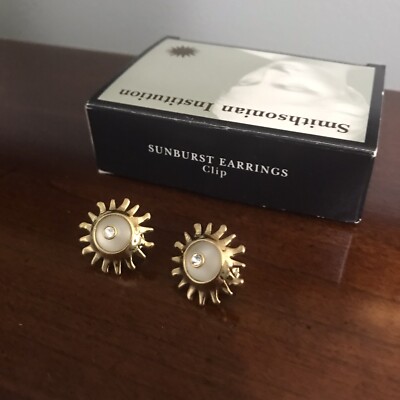 AVON Sunburst Earrings Clip-on Smithsonian Institution Classic