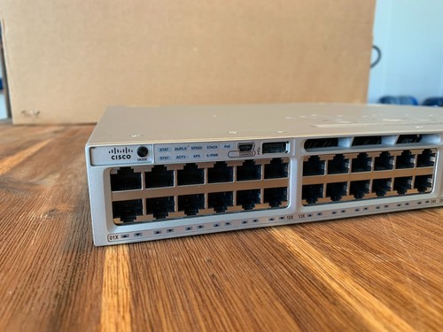 Cisco WS-C3850-48U-E Catalyst 3850 48-Port UPOE Switch with IP Services - Bild 3 von 4