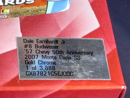 T5-18 DALE EARNHARDT JR #8 BUDWEISER / GOLD CHROME - 2007 CHEVY MONTE CARLO - Picture 3 of 7