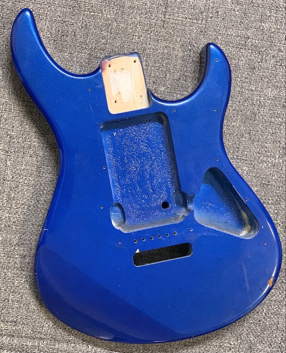 2001 Yamaha Pacifica Electric Guitar Original Metallic Blue 2001 Yamaha Pacifica Electric Guitar Original Metallic Blue