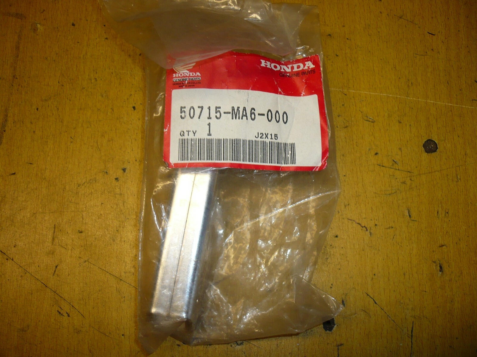 Barre repose-pied Honda 50715-ma6-000 pour réparer un support tordu sur CX 500 E