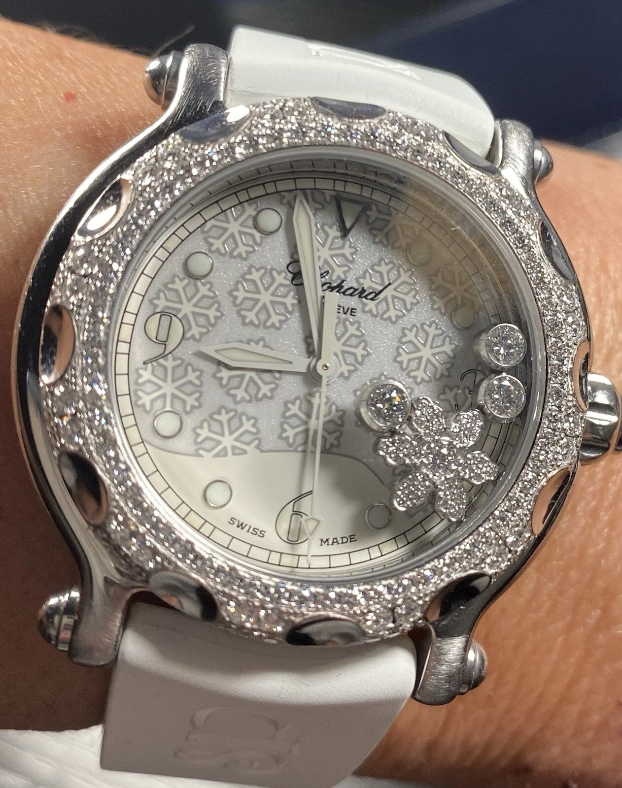 Chopard — Chopard Limited Edition diamond, happy sport /snow/1 year maintenance guarantee.