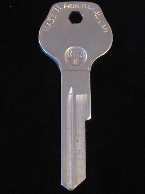 Mercedes-Benz×MuesLii　　リック　シルバー　特別お値下げ中 R63K MERCEDES BENZ Trunk Door KEY Blank 1960-1968 230SL 250SL