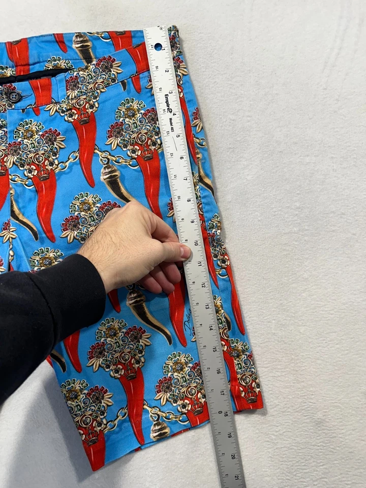 Pantalones Cortos Dolce & Gabbana Estampado Completo Para Hombre 32" UE 46 Hecho en Italia Precio de venta sugerido por el fabricante $595 Foto 4 de 4