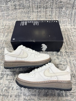 Größe 7 - Nike Air Force 1 Luxe Light Orewood Brown Sail HV2531 100