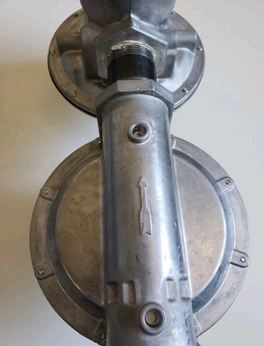 MAXITROL 325-7AL210D 1-1/2" NPT OPD Gas Regulator Limiters 5 PSIG 7-11" Outlet - Picture 5 of 11