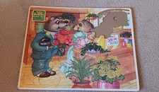 vintage "Little Sniff-Its" scratch and sniff puzzle "Flower Shoppe"