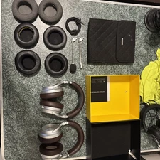 Corsair Virtuoso RGB Wireless XT Gaming Headset with Microphone 