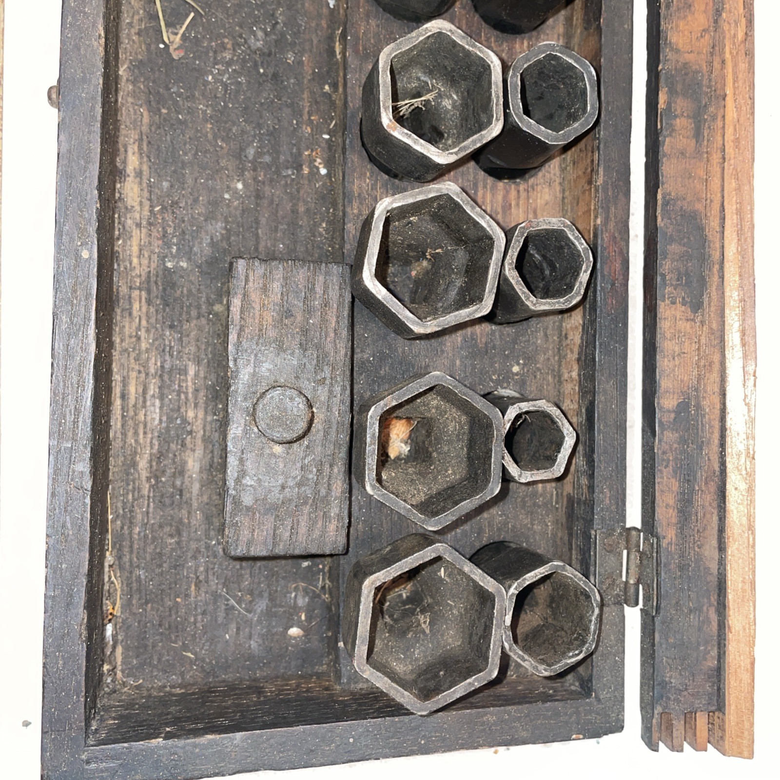 Picture 4 of 7
