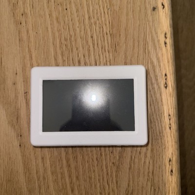 Honeywell TS120 Series Adjustable Temperature Controller