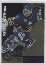 1995 Collector's Choice Hardware Heroes Platinum Player's Club Dominik Hasek 0a1