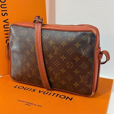 Louis Vuitton Sac Bandouli re Monogram  item From Japan