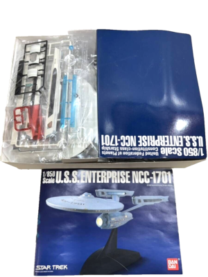 U.S.S. Enterprise NCC-1701-A 1/850スケール Star Trek 1/850 Scale U.S.S. ENTERPRISE NCC-1701-A Plastic Model