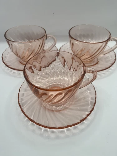 Arcoroc Rosaline Pink Swirl Cups And Saucers Set Of 5